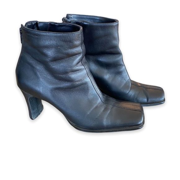 Hush puppies women’s black leather ankle boots heel zipper closure size 7M - Picture 3 of 9